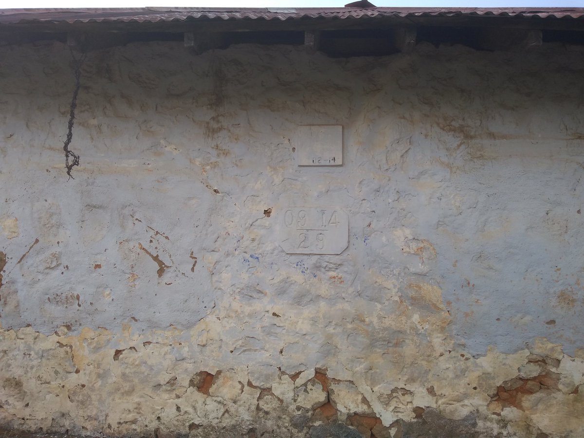 grandplazamunna's tweet photo. Heritage of Munnar, an old and abandoned building from pre-independence era 09/14/29
#Munnar #iaminmunnar #ExploringMunnarwithGrandPlaza https://t.co/O7zvxq6kdR