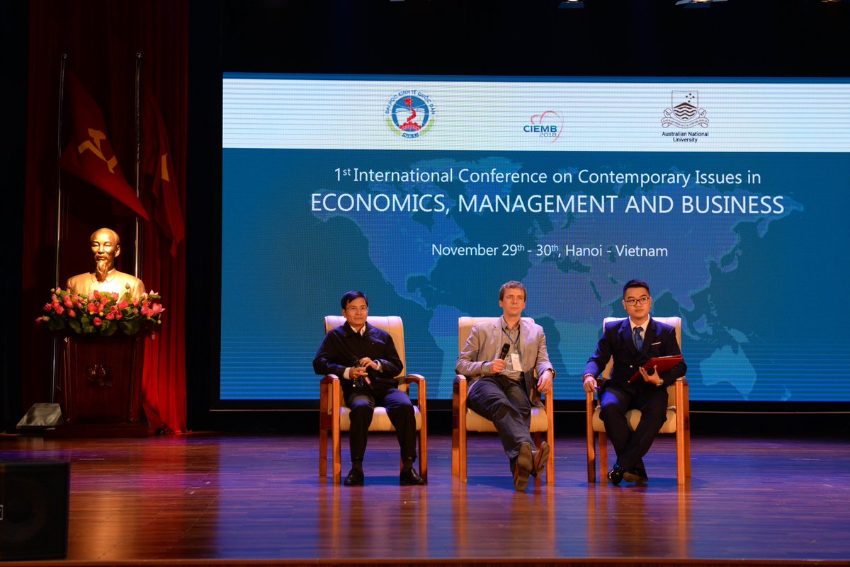 InstituteSII's tweet photo. Amazing week in #Vietnam with @CsieNeu! Deepening our collaboration, delivering a keynote at the #CIEMB Conference in Hanoi, and contributing to the #ImpactVillage #TechFest in Danang led by @UNDPVietNam. So heartening to meet inspirational social innovators! #SocEnt https://t.co/kTfS7YER4Z