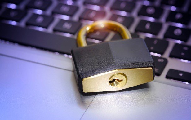 OSOReu's tweet photo. Why join our session @OSS_Paris? Because security needs to be guaranteed when public administrations deploy open source software. We will discuss about it! #EU_FOSSA2 #OSSPARIS18 #OSOReu @Joinup_eu @EU_ISA2 https://t.co/AZat28uTm6