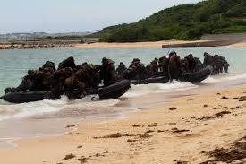 since1775's tweet photo. Side stroke, back stroke, swim to the shore, When we hit the beach we ill be ready for war.

#USMC #since1775 #MondayMotivation https://t.co/GC1dIiz5FJ