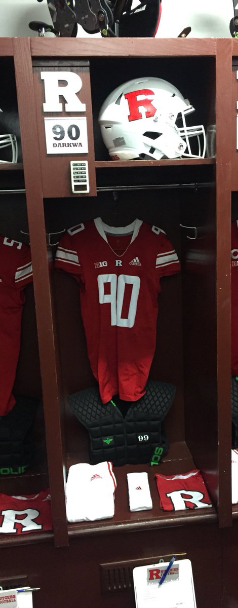 Had a great time at Rutgers <a href="/RFootball/">Rutgers Football 🪓</a> !
It was amazing, interesting and fun! 
Special thanks to <a href="/Omeezi_/">Omar Hales</a> @CoachBrown_RU <a href="/Coach_Hewitt86/">Matt Hewitt</a> <a href="/CoachChrisAsh/">Chris Ash</a> and everyone else, you guys are amazing!
Also a BIG THANKS to <a href="/jutwreten/">Robin jutwreten</a>  for being a very good host and an even better friend!