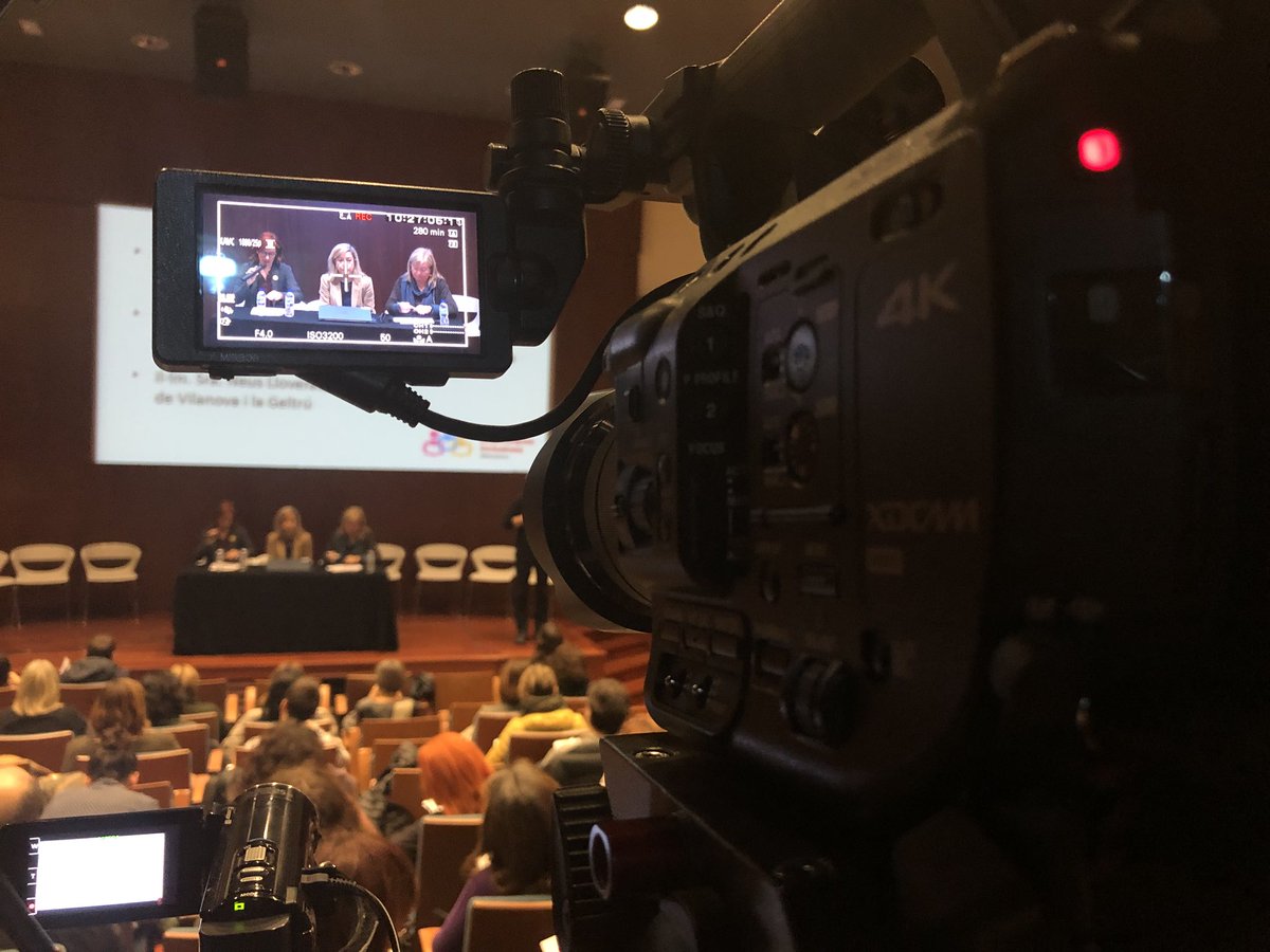 VIDVISUALGROUP's tweet photo. Avui jornada de gravació de ponències
@lecturafacilalf #bibinclusives #comunicacionaudiovisual #productorasdeeventos #productoradevideo https://t.co/eObt5rMksA
