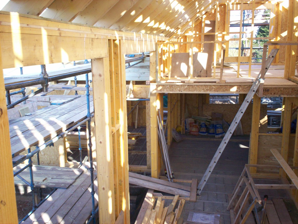 kitcoscotland's tweet photo. @kitcoscotland loves challenges. Like making #timberframes for this two-storey self-build project! 
More about this case study on our website: https://t.co/Yf7NVaW8eL #siteupdate #selfbuild #imbeframing https://t.co/OMJmqvLb6E