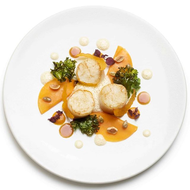// Prêts pour une nouvelle semaine?

Noix de Saint-Jacques et butternut.

#paris #france #restaurant #gastronomie #gastronomy #food #instafood #yummy #amazing #instagood #photooftheday #sweet #dinner #lunch #fresh #tasty #foodie #delish … ift.tt/2Qyhgif