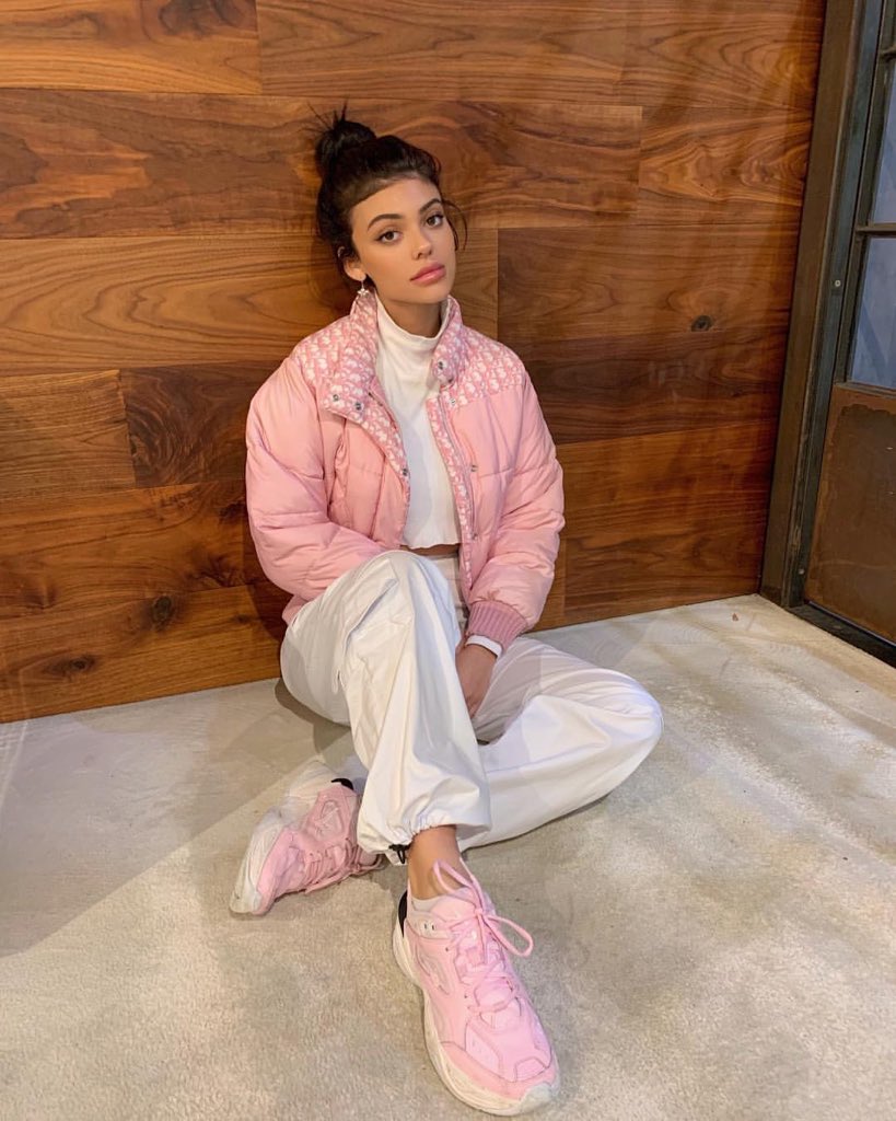 annoyedkelsey's tweet photo. cozykels. https://t.co/7DsTtXkZ2u