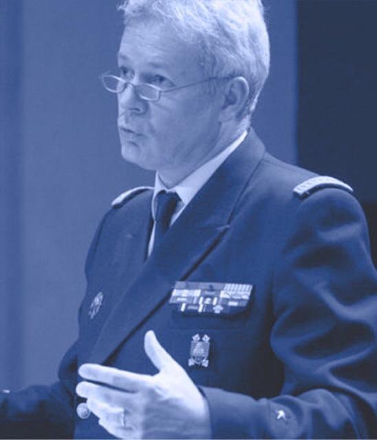 #CyberSecurity : demain soir, mardi 4 décembre avec notre partenaire @ESDES_Officiel et <a href="/ExPairs/">Ex'Pairs Formation</a> une conférence avec l’Amiral Arnaud Coustillière sur la cyber défense !! Inscription obligatoire , entrée libre : esdes.fr/en/fr/conferen…