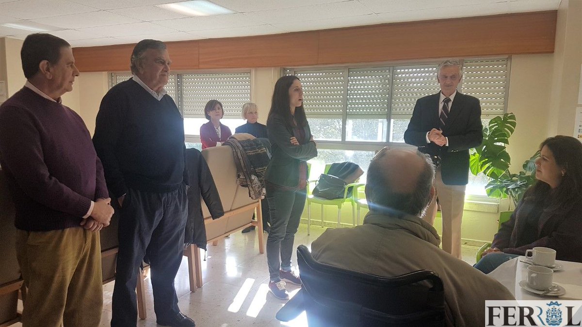 FerrolOficial's tweet photo. Durante a celebración das Xornadas de Inclusión Social centradas na realidade das persoas sen fogar, tivo lugar unha visita ao albergue Pardo de Atín (Caranza) que contou coa asistencia da concelleira de Benestar Social @SainzaRuiz.
#Ferrol #InclusiónSocial #SenFogar #SenHogar https://t.co/SKpGBIkHGI