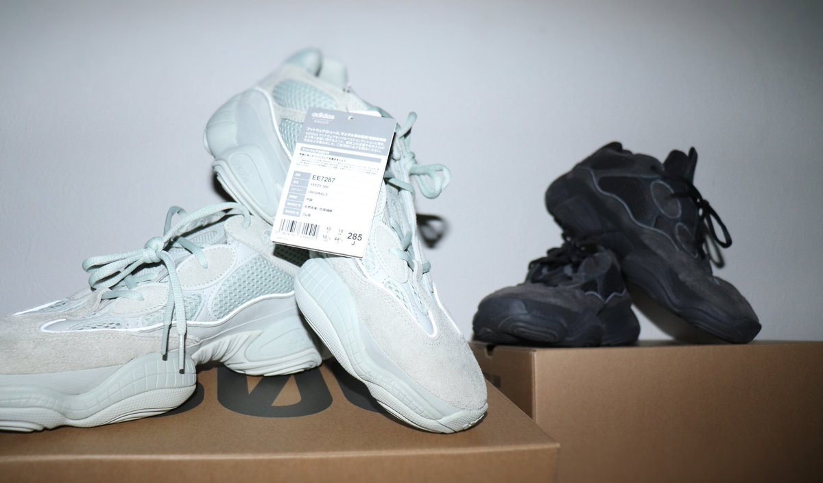 I_T_S_U_K_I_N_O's tweet photo. ファッションなんて基本自由🤣
変態馬鹿履き足元倶楽部👟
#yezzy500
#UTILITYBLACK
#SALT https://t.co/T1wHeBbw4h