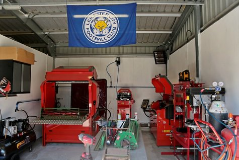 BernhardCompany's tweet image. @Aturfpro &apos;s recent trip to Leicestershire to visit Leicester City’s training ground and catch up with Chris Minton their newly appointed dedicated head mechanic  #keepingsharp #education