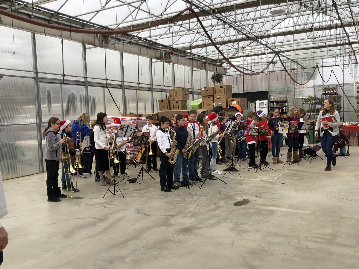 Thank you to <a href="/MrsDomoBand/">Maura Domashinski</a>  and Mr. Sheehan for joining us with <a href="/LincroftSchool/">Lincroft Leopards</a> s band and chorus this weekend at our Winter Wonderland. Performers did a fantastic job!