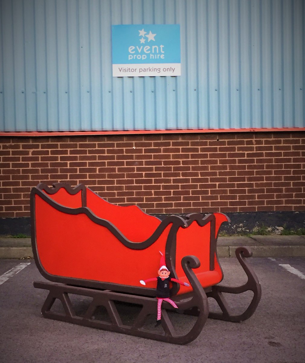 Event_Prop_Hire's tweet photo. Monday morning at #EventPropHire β¨ and we have had a very important visitor.....
#elfontheshelf himself is here!! π·ππ€
He has promised to keep an eye on us over the busy season and lend us a helping hand. However Elf's are known for causing trouble πSo lets just see... https://t.co/uZkQXY4LKO