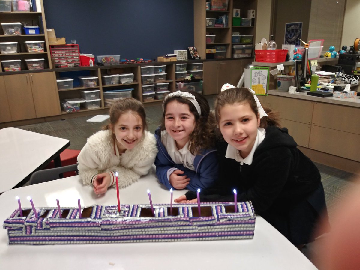 barrigertz's tweet photo. Happy #Hanukkah from our #makerspace @EpsteinATL #makermornings #marvelousmornings https://t.co/FyEk2n6GSJ