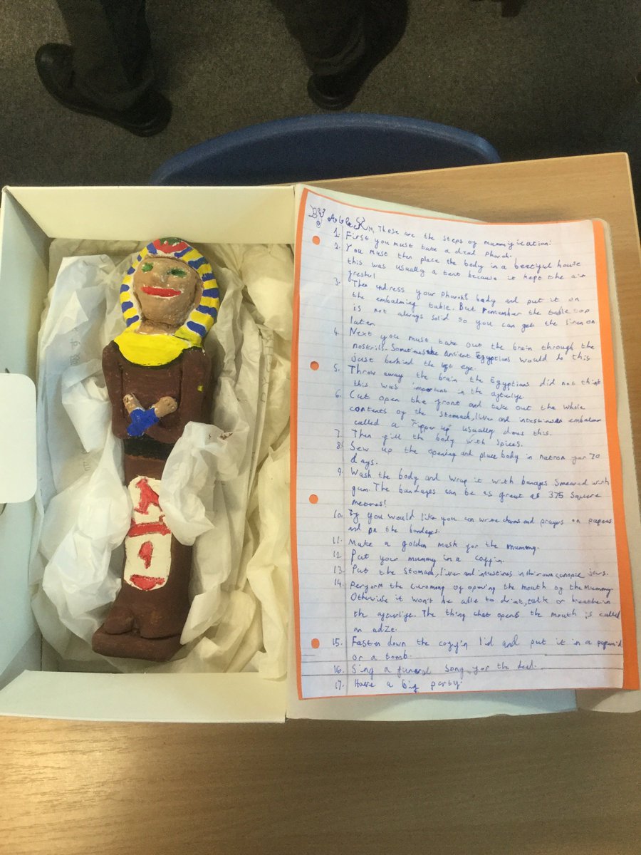 Nikki Hall (@mrsnikkihall) on Twitter photo 