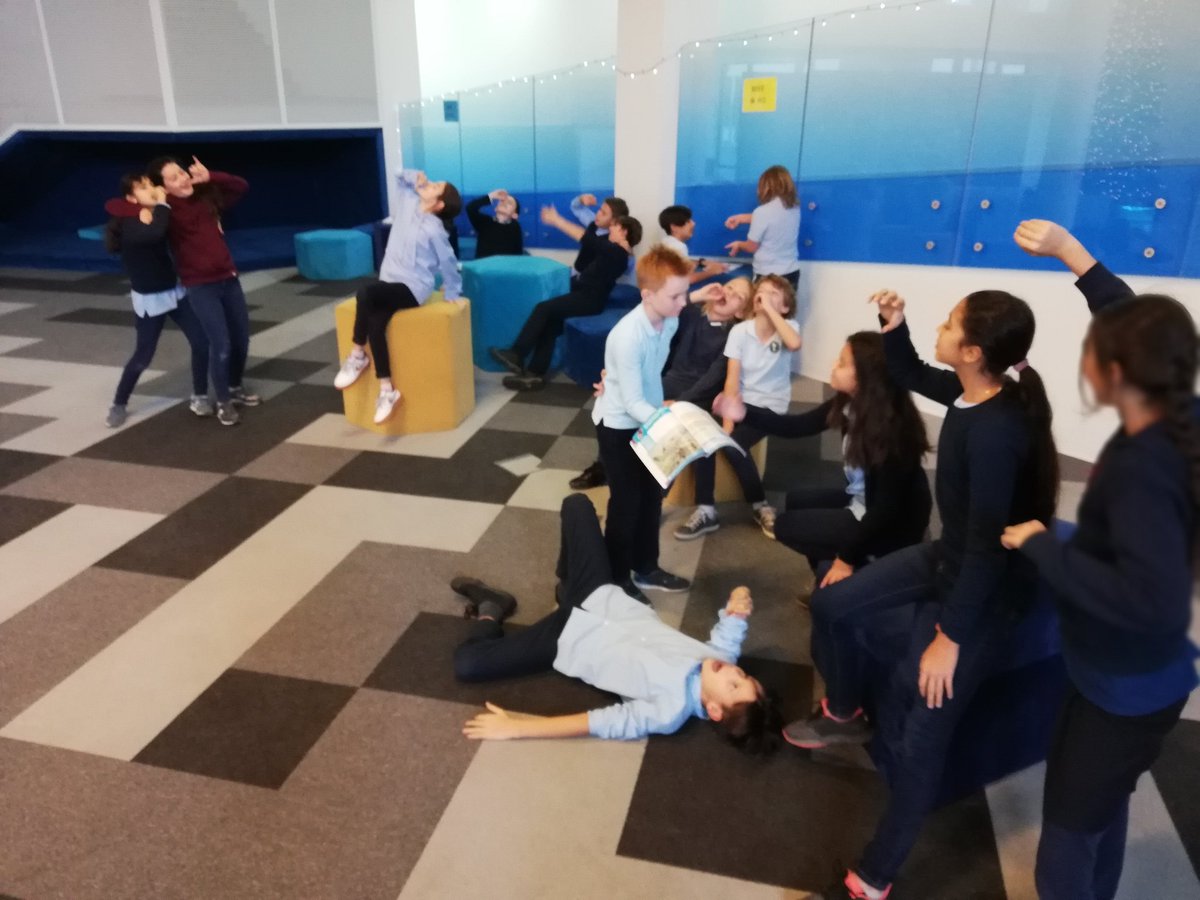BISTDrama's tweet photo. The Peasant's Revolt. Wat Tyler, Richard II, and many revolting peasants... #bist #Bistbilisi #history #drama https://t.co/iyAWn9309x