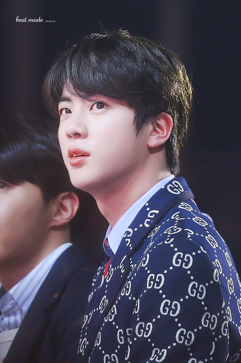 beatmode_1204's tweet photo. 181201 MMA
#김석진 #석지니 #진 #JIN 
#worldwidehandsome 
#방탄소년단 #BTS⁠ ⁠⁠ ⁠⁠ ⁠⁠ ⁠⁠ ⁠⁠ ⁠⁠ ⁠⁠ ⁠ 
@BTS_twt https://t.co/izIOyUn7x2
