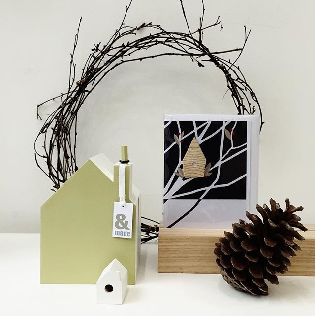 madebyand's tweet photo. #andmadelikes #thinkingwinter #makersatmanchestercraft @manchestercraft #studioshelfie
#home #storagebox with #memo block & #chimneypot #pencil & #pencilsharpener
perfect for #lists, #notes & #reminders
#handmade #winter #christmascard with handcut #deta… https://t.co/0kJXSvbonv https://t.co/hsLg6Spu3R