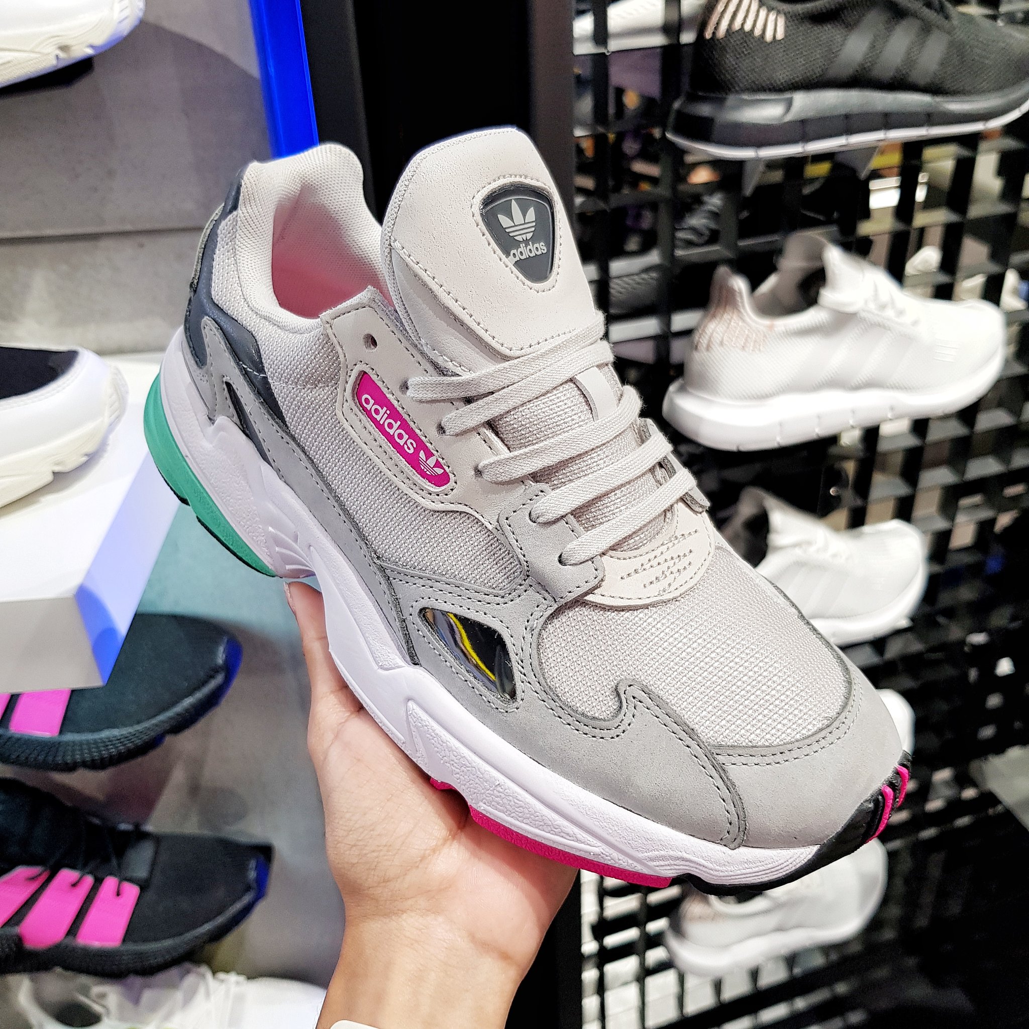Adidas falcon jd sport deals