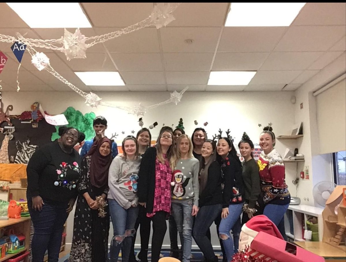 springnortheath's tweet image. On Saturday @springnortheath held a Christmas fete in which we raised £222.55! A big thank you to our parents for the contributions and donations. A massive thank you to our amazing and hardworking staff members for everything have done for the fete! @SpringNurseries