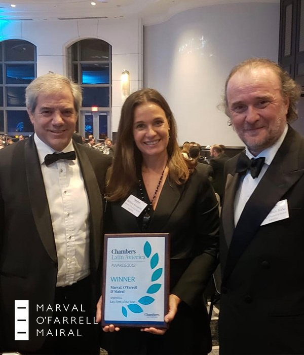 Marval, O'Farrell &amp; Mairal fue reconocido como “Argentina Law firm of the Year 2018” por <a href="/ChambersGuides/">Chambers and Partners</a>, durante la ceremonia de entrega de premios que se realizó el 30 de noviembre en Miami, EE. UU.