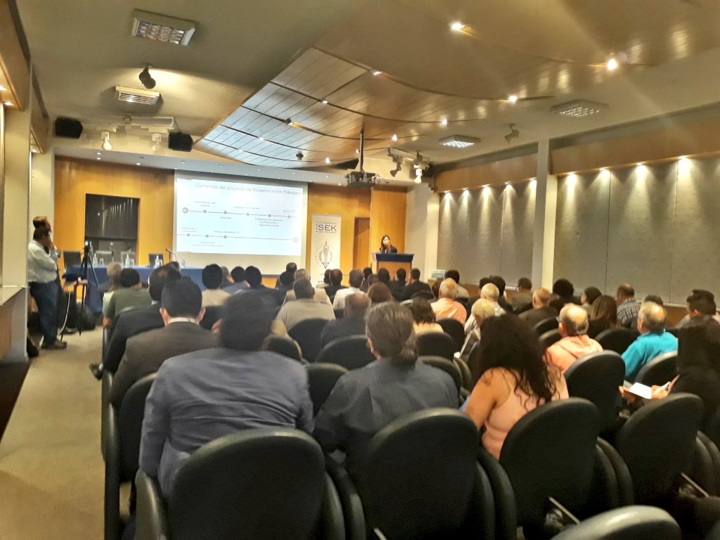 UnapymeChile's tweet image. 👋Iniciando Conversatorio sobre Reforma Tributaria con representantes de gobierno y Pymes @meconomia @CiSO @USEK_Chile