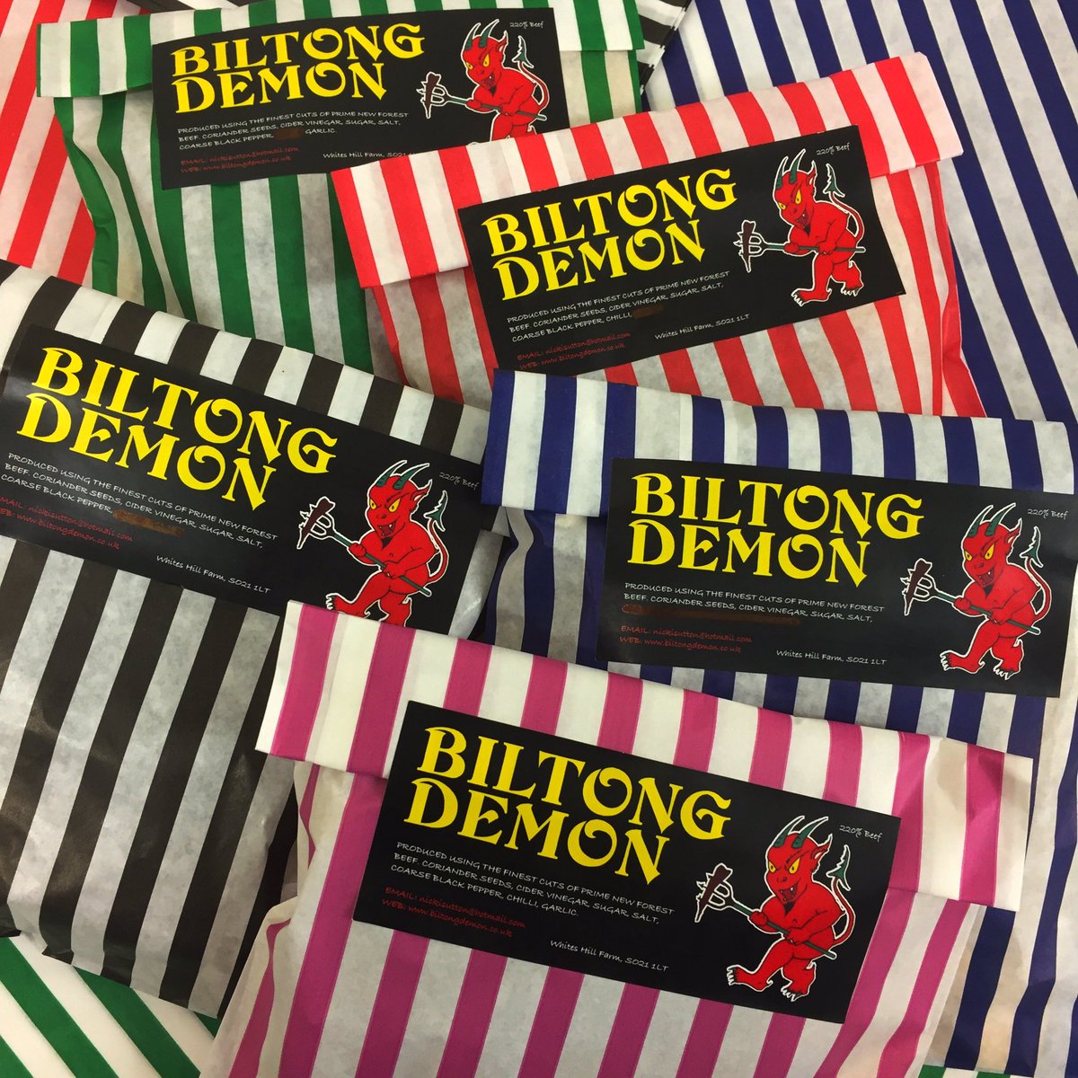 BiltongDemon's tweet photo. Now taking orders for the most fantastic #Biltong to fill up your stockings! 
Four flavours; Original, Pepper, Garlic or Chilli. Also available is a limited edition mixed bag with a bit of everything in. All have a three month shelf life from packing. Please Message for orders 😬 https://t.co/zWQhJImvV1