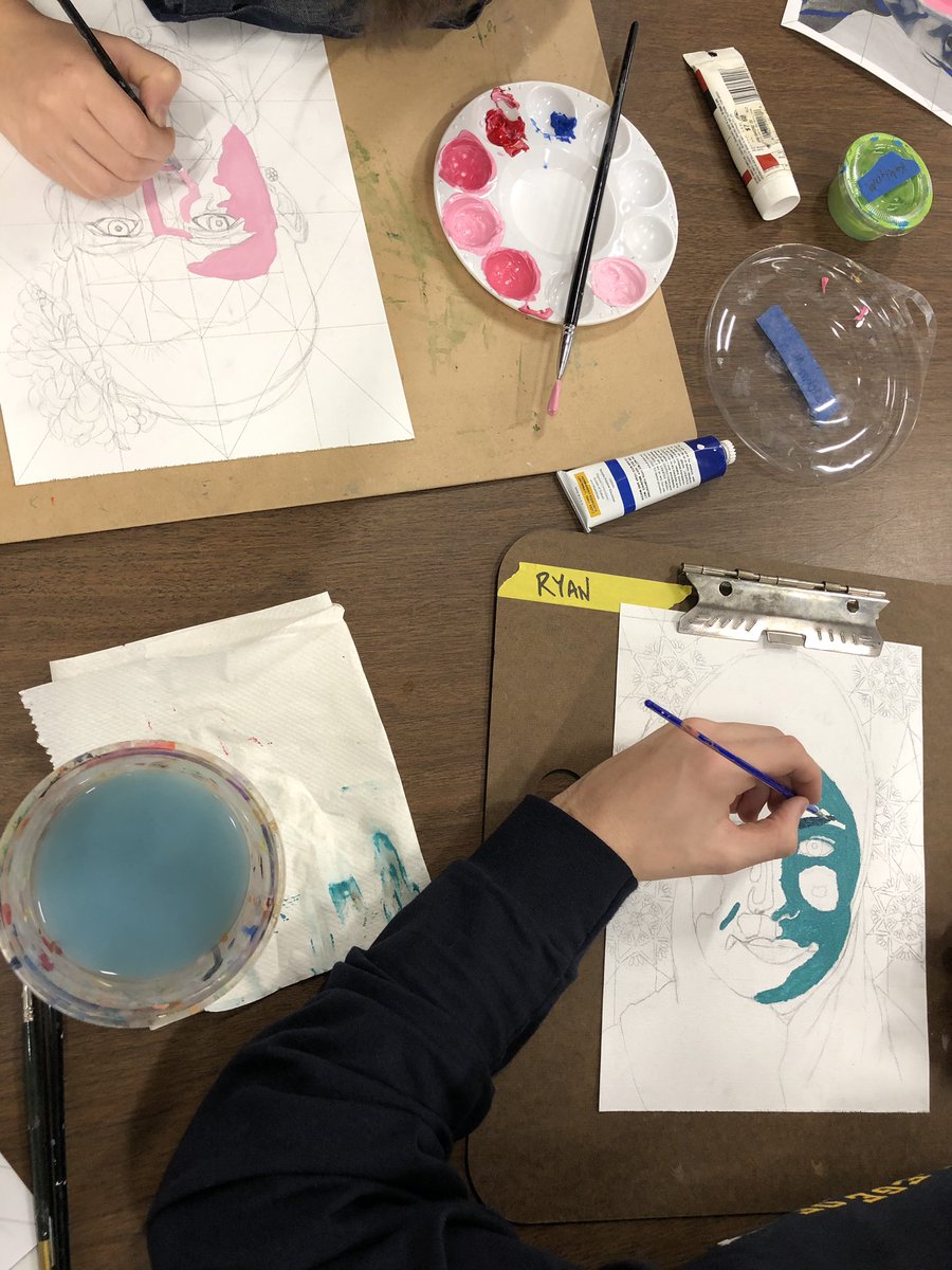 LMD_ArtEd's tweet image. Painting has begun on our portraits for the refugee children of Syria created in partnership with #TheMemoryProject thanks for all the support @HVCentralHS @HVArtsEd learn more: memoryproject.org