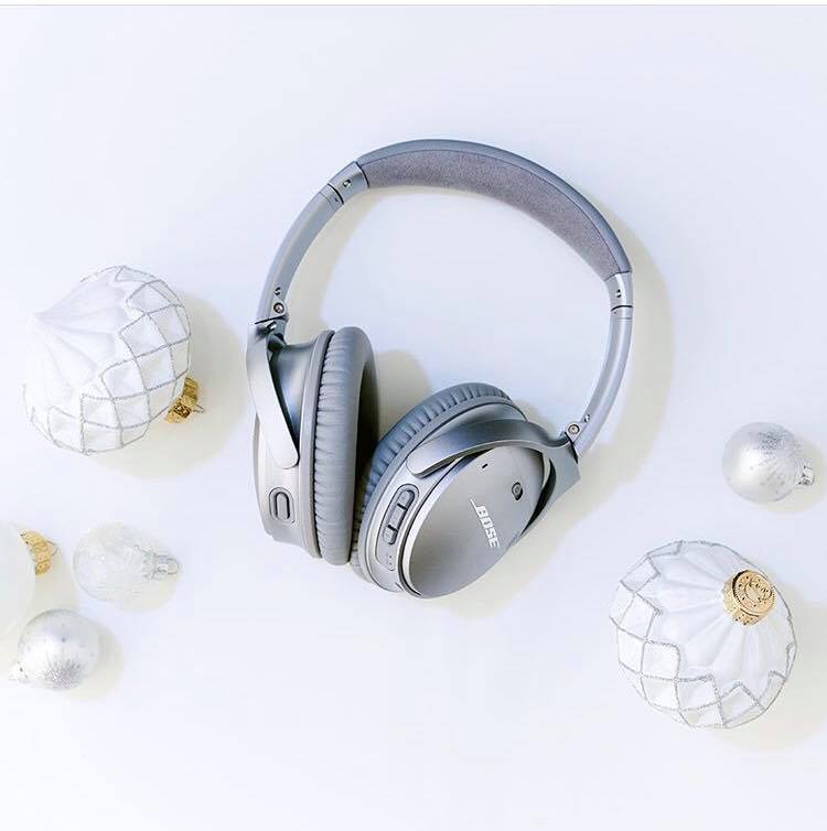 If you’re planning a quiet Christmas, you’ll need a pair of Bose QC35II wireless noise canceling headphones. 🎧 
#boseheadphones from <a href="/CreativeTech_KY/">CreativeTech</a>