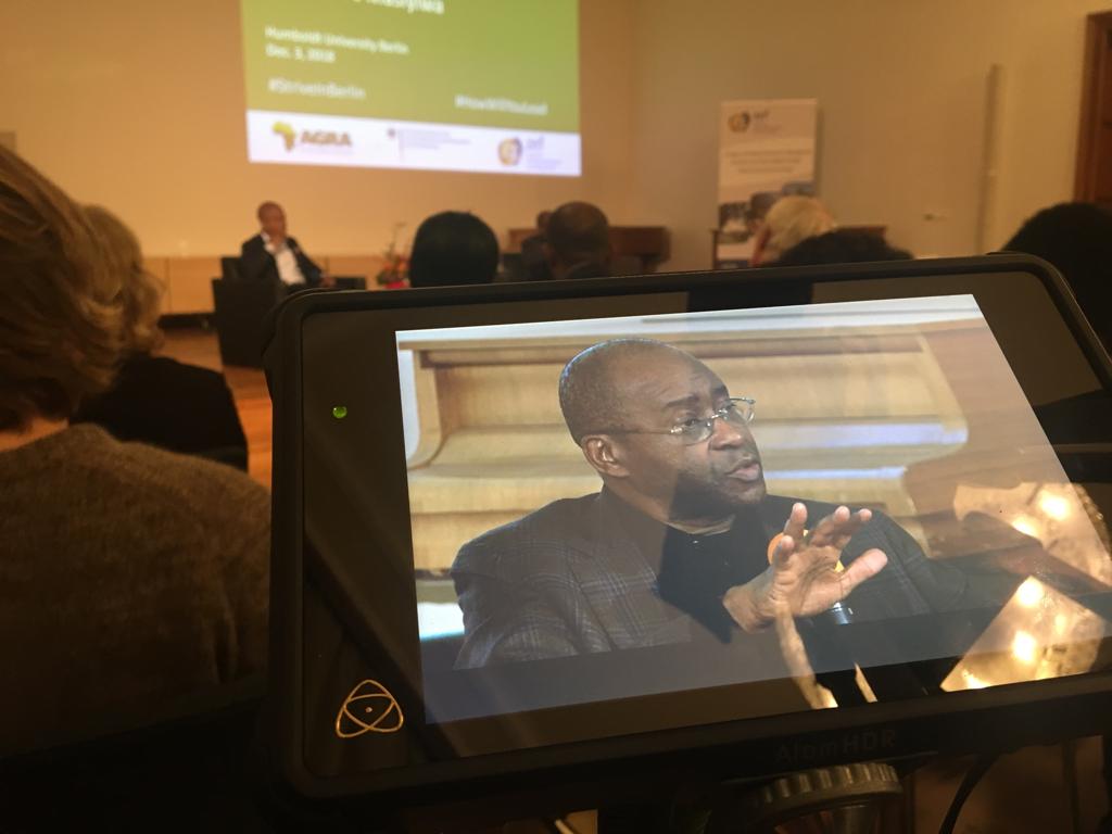 AGRA_Africa's tweet photo. 'Let's redefine our business from #agriculture to agri-business. Nature abhors a vacuum. So does entrepreneurship. #African #youth must seize ‘the African century’, if they don’t, others will' - @StriveMasiyiwa #StriveInBerlin #HowWillYouLead https://t.co/31vJALXDEP