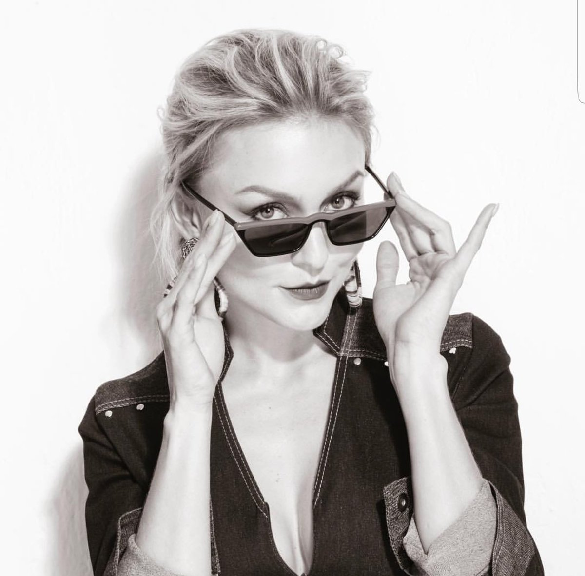 FcMagicAngel's tweet photo. La que nos encanta siempre con su trabajo @Anboy88 https://t.co/tgzRVTAEYZ