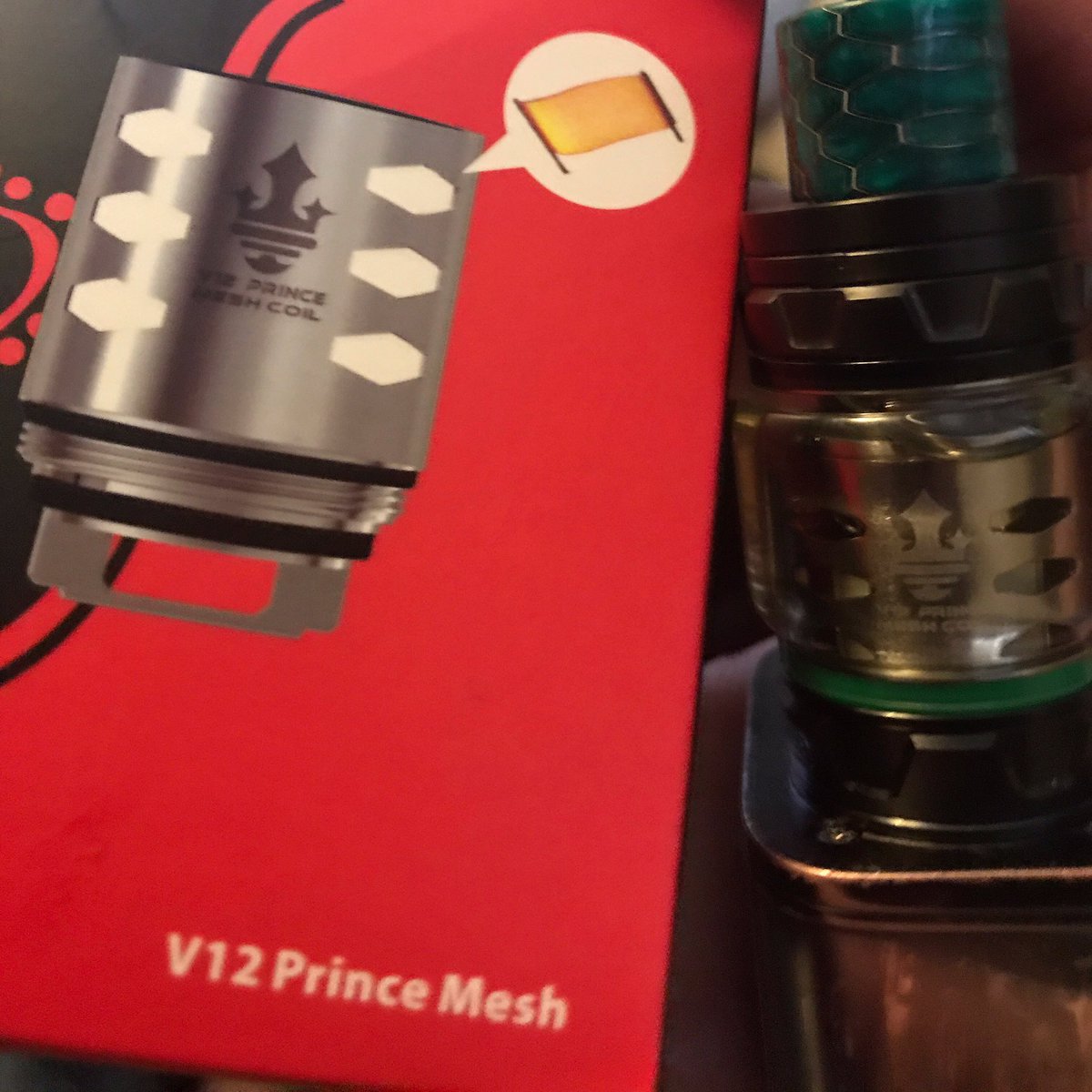 519Maloney's tweet image. My @dashvapes order arrived so im trying out the #Tfv12prince #meshcoils and I’m very impressed!! The vapour production is really good and the flavour is phenomenal but doesn’t quite top the #falcon #meshcoils by @HorizontechY
#ldnont
#vaping 
#vape
#eliquid
#cloudchaser