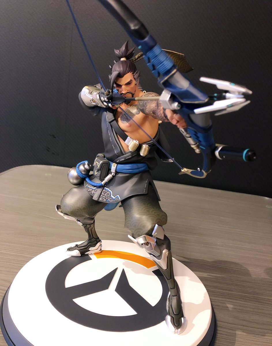 overwatch hanzo statue