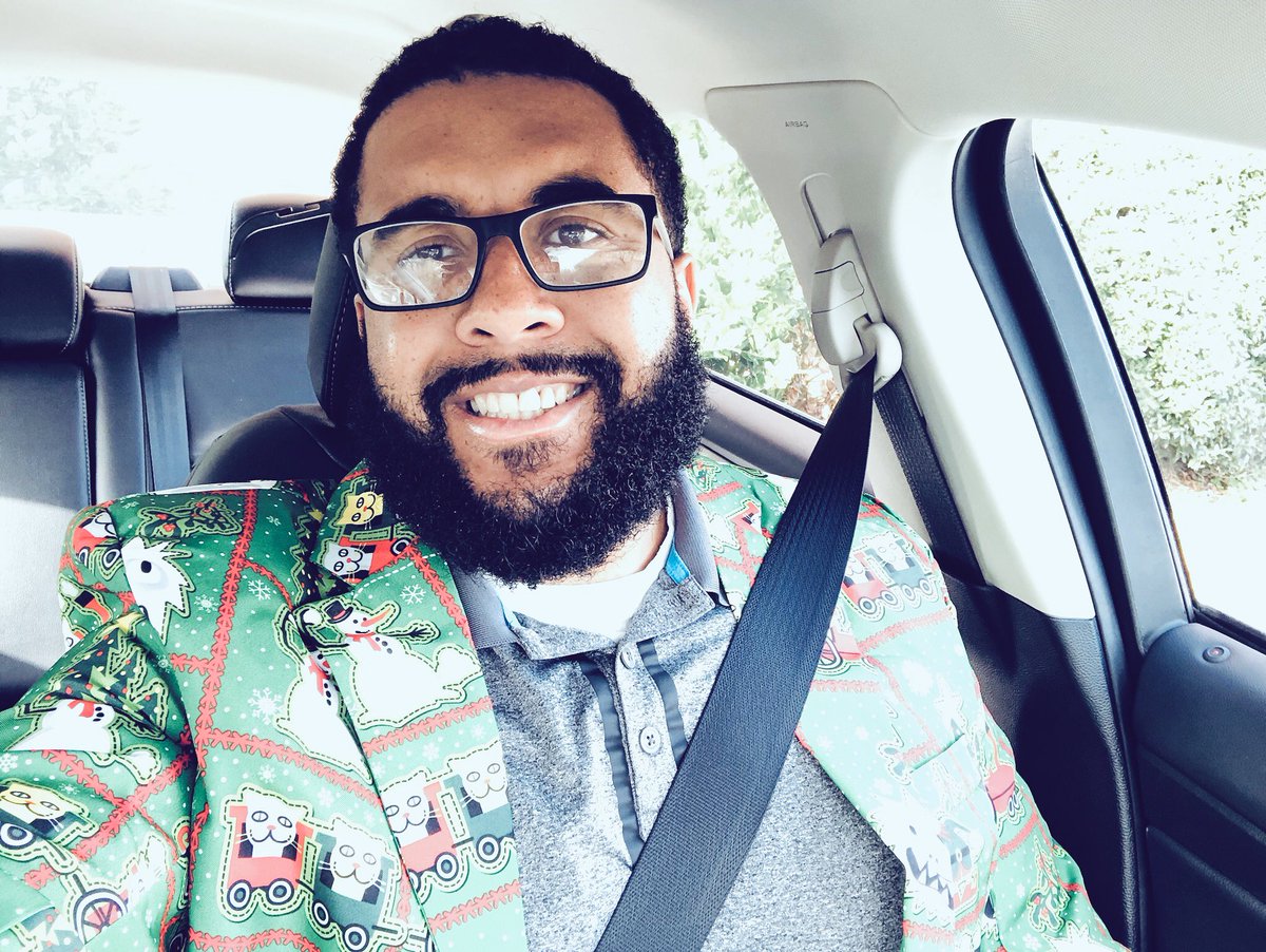 Found an ugly Christmas Blazer!!!#IHXLightsUpDecember #TeamDash