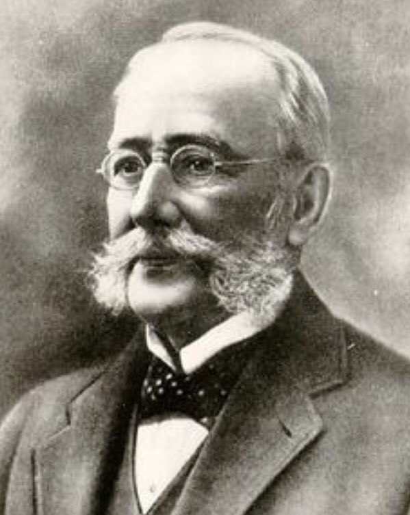 HugOrtizSaavedr's tweet image. Carlos Juan Finlay, (born Dec. 3, 1833, Puerto Príncipe, Cuba) was an epidemiologist who discovered that yellow fever is transmitted to humans by a mosquito 🦟. Although he published experimental evidence of this discovery in 1886, his ideas were ignored for 20 years.