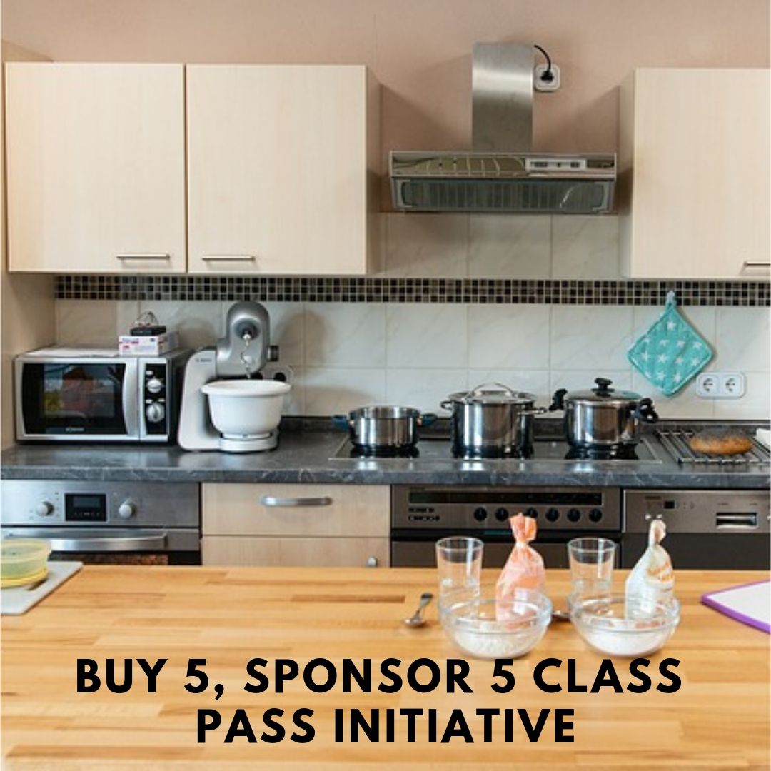 FeedtheMass's tweet photo. Buy a five Class Pass for yourself, and five classes will be donated to a person in need--someone who wouldn’t otherwise have the means to take a cooking class. Learn more at: https://t.co/1TrjZY9guQ⠀  #feedthemass #payitforward #portland #cookingclasses #letscook #pdxcommunity https://t.co/tyz4dQfrZn