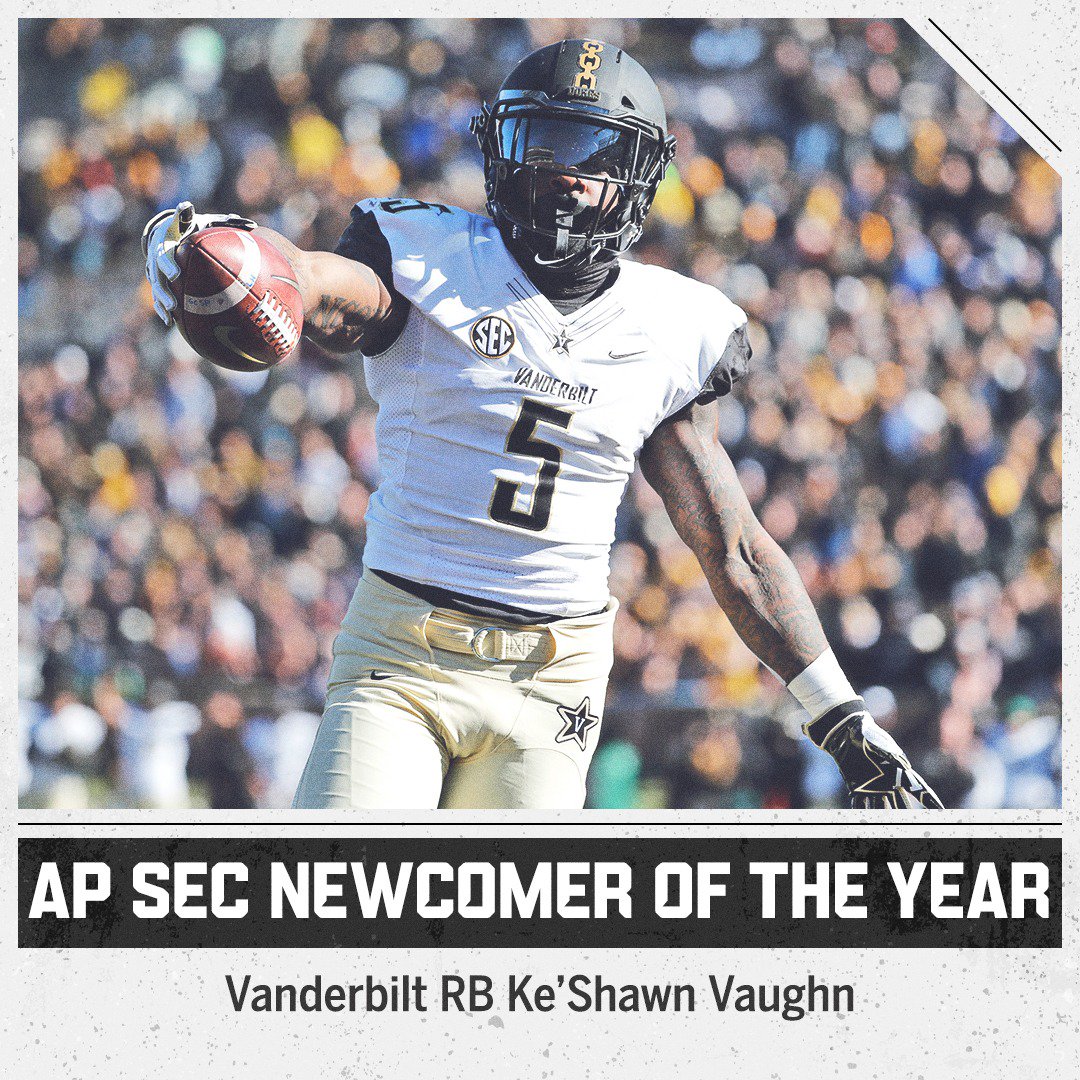 SECNetwork's tweet image. AP SEC Awards:

Offensive POY: @Tuaamann 

Defensive POY: @JoshAllen41_ 

Coach of the Year: @UKCoachStoops 

Newcomer of the Year: @SneakVaughn5