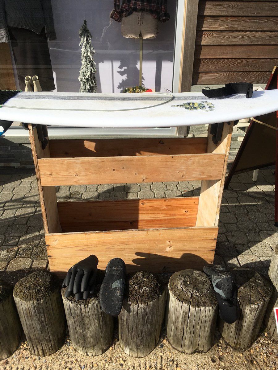 OHutSurfShop's tweet photo. Yes it’s 55 degrees out, it’s sunny and there is surf! #supportyourlocalsurfshop #creamsurfboards #atlanticocean https://t.co/MmmVcZN61z