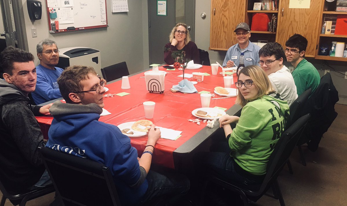 npprojectsearch's tweet photo. Breakfast of gratitude!  mentors.  @NPPSHanson @rompeg https://t.co/GMNnenWHMx