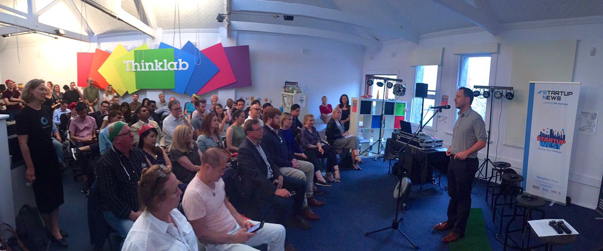 //Startup News tweet media