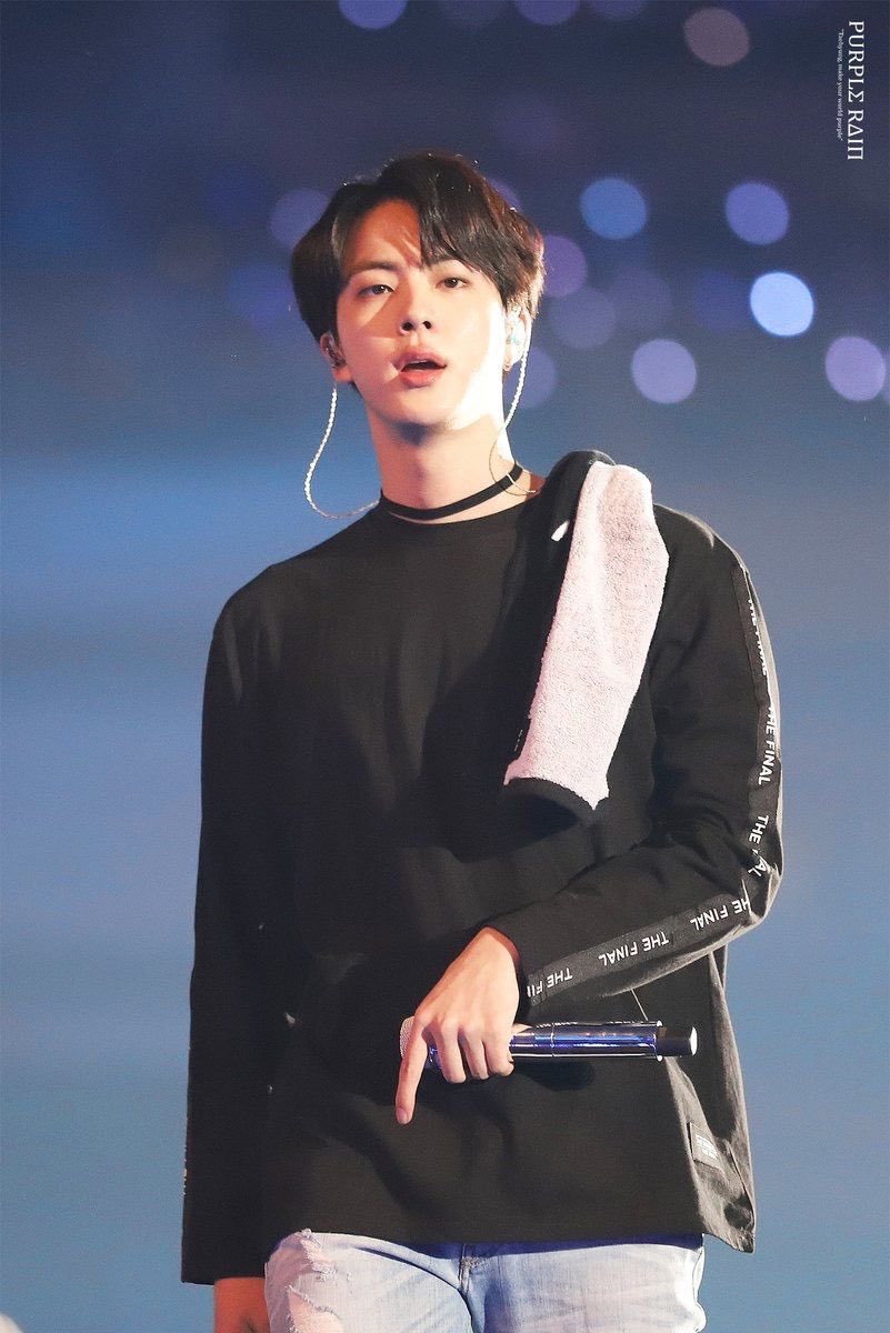 TristainHarris's tweet photo. Happy birthday Jin, thank you for everything you do for us💗💗 I hope you have an amazing day#OurEpiphanyJin https://t.co/SR9sti24VY