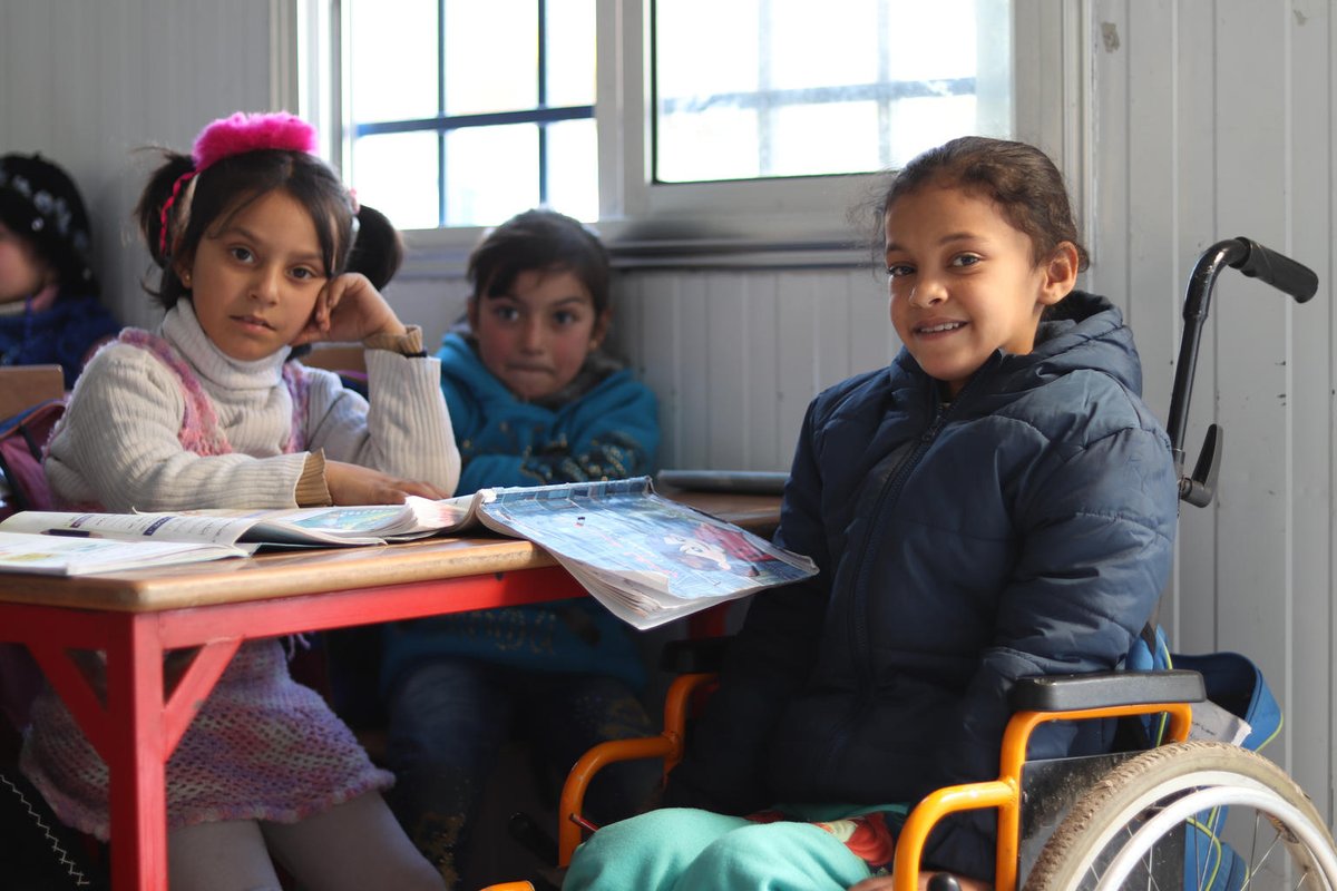 UNICEF_FR tweet picture