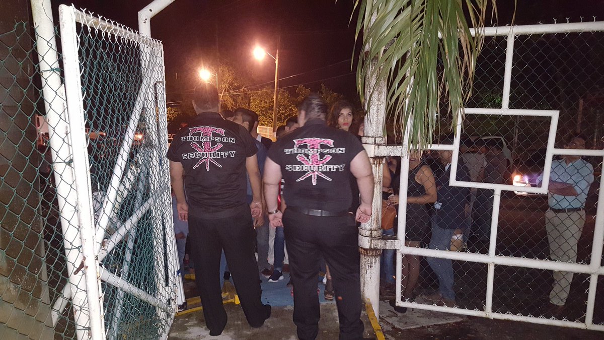 AzuaraJaci's tweet photo. #BienvenidoDiciembre el mes mas hermoso
Si ya esta preparando tu #PosadaNavideña aquí tienes la mejor seguridad para tu evento #ThompsonSecurity acompañando siempre en los mejores eventos
No te quedes fuera
#PozaRica
#Papantla
#Tuxpan
#Veracruz y la región.. https://t.co/H3RtRGjNSL