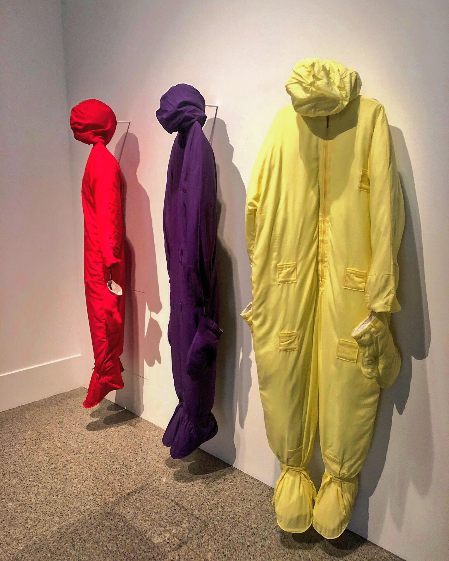 Jadran F. Malkovich ב-X: BREAKING NEWS!! Someone skinned the #teletubbies  😳😳😳Or are they running around NAKED 🤷‍♂️ #teletubbiesnaked #fkkparty  #thisisnotajoke #theworldgonecrazy #tvshows #funnyshit #runningaroundnaked  #picture #exhibition #artsy ...