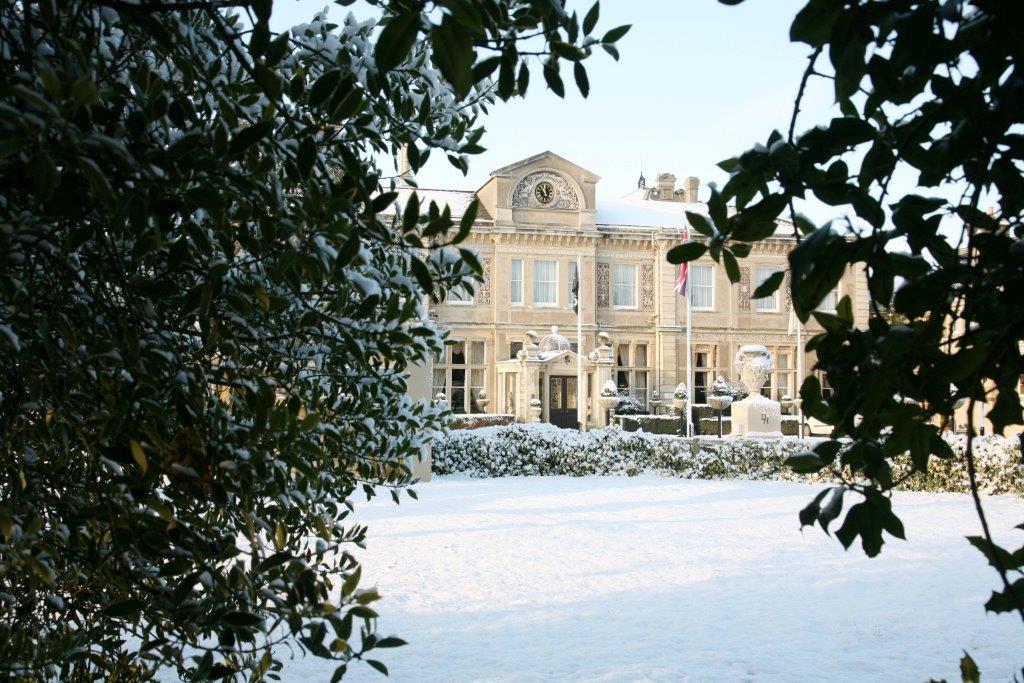 downhall_hotel's tweet image. Thanks to our friends at Stylist for including us in their round-up of 'The 9 cosiest hotels for a winter staycation in the UK'.

 ow.ly/AK2x30mQhML

#DownHall #StylistMagazine #Winter #Staycation #UK #Hotel #Luxury #Christmas