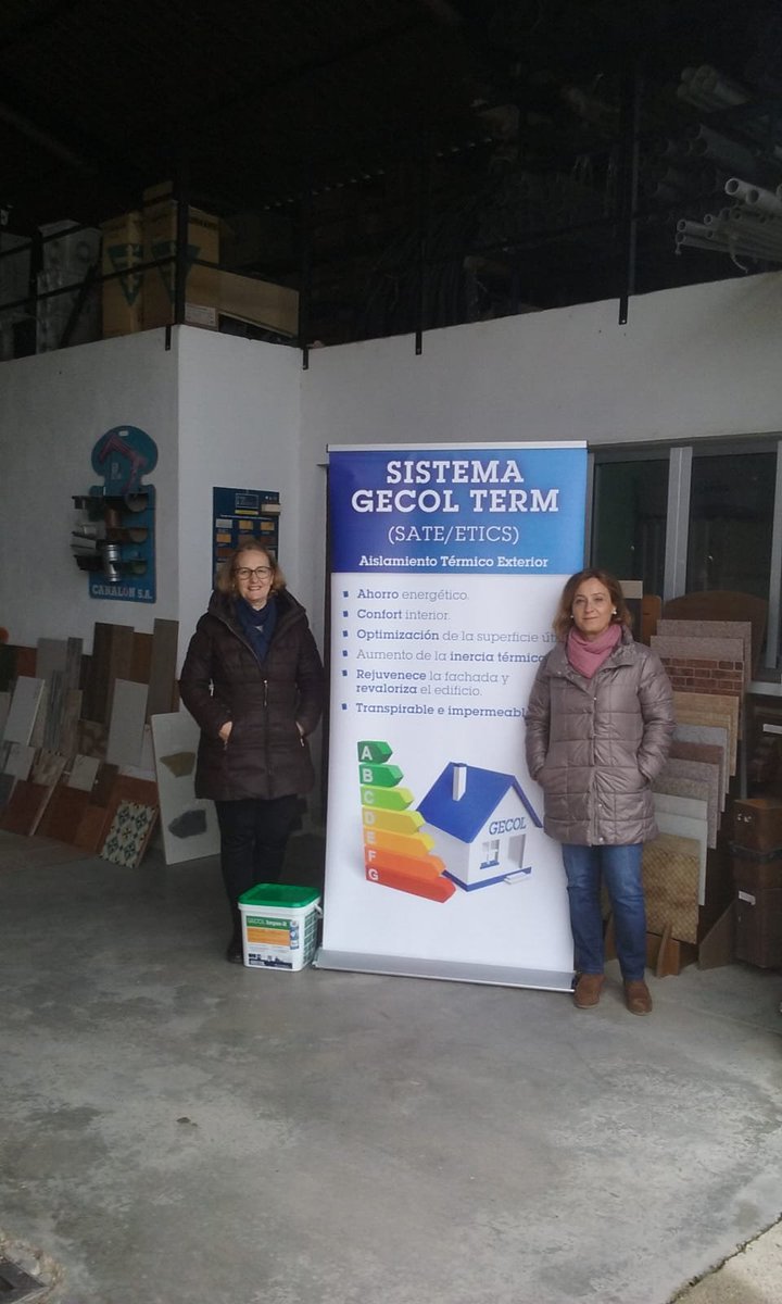 GECOLoficial's tweet photo. Hoy nuestro compañero @DSanchezGECOL ha estado en Materiales de Construcción El Cayro en Navas del Madroño (Cáceres) con Maribel Castellanos y Maribel Caballero, encargadas del Almacén
#GECOLequipo #SiempreCerca @GECOLpva https://t.co/oLJQUyaIEh