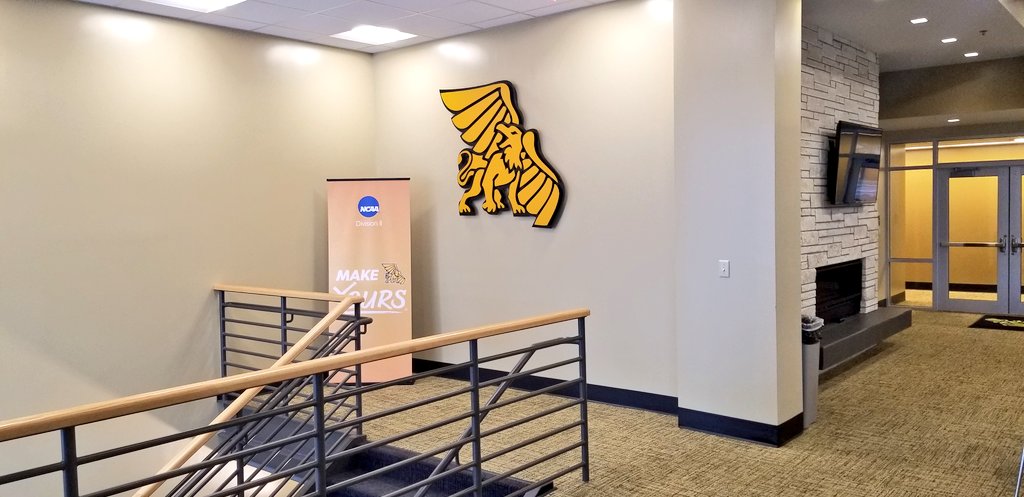 Josh Looney (@joshlooney) on Twitter photo WOW! Come back from <a href="/LiveUnitedBowl/">Farmers Bank & Trust Live United Bowl</a> to this awesome custom metal Griffon installed in Spratt Stadium's Hall of Fame Room, courtesy Dave Hausman & Hausman Metal Works! #GriffUp 🦁🦅 ... Way Up!! WOW! Come back from <a href="/LiveUnitedBowl/">Farmers Bank & Trust Live United Bowl</a> to this awesome custom metal Griffon installed in Spratt Stadium's Hall of Fame Room, courtesy Dave Hausman & Hausman Metal Works! #GriffUp 🦁🦅 ... Way Up!!
