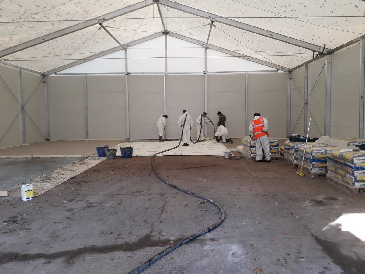 Rob13167's tweet image. When 2 or more salespeople are gathered together they can have fun pumping @SGWeberUK floor products. It is that time of year to put your feet up and relax. #funinlearning #salespeoplewhowanttolearn