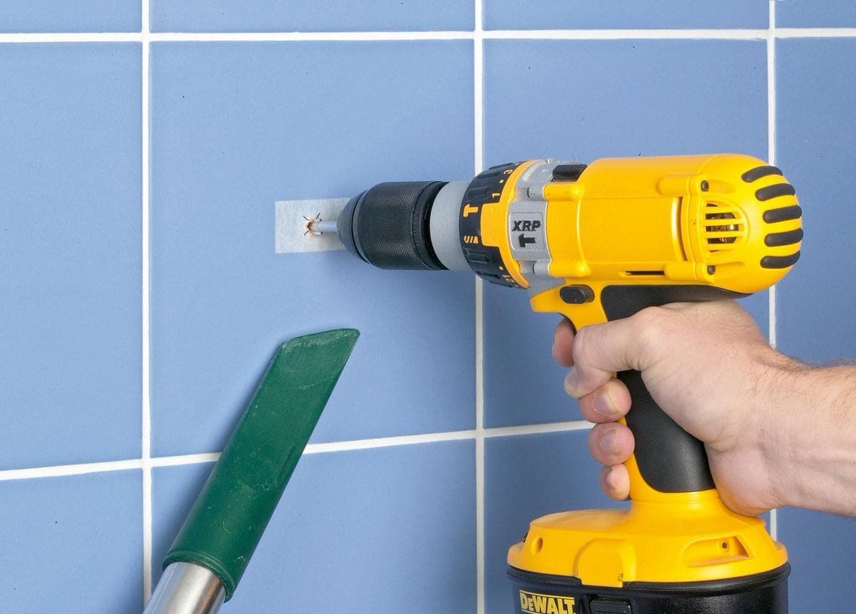 ARepairService's tweet photo. How to drill tile and glass
https://t.co/3PaUnAL3UQ https://t.co/ZmTiI7z1wn