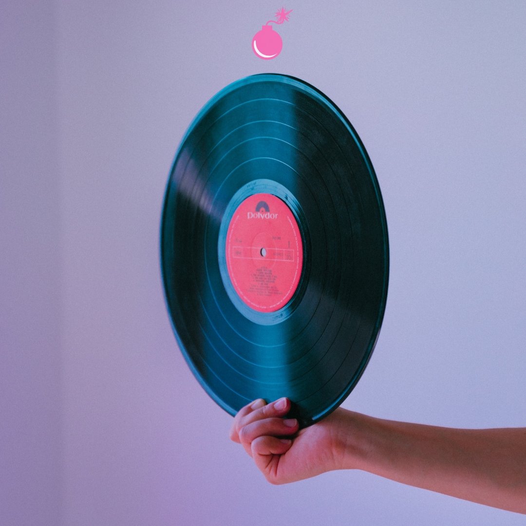 WMExplode's tweet image. Vinyl giveaway! We are giving away a free subscription to Vinyl Me, Please Enter to win here: watchmeexplode.com/vinyl-giveaway/ #vinylgiveaway #vinylcollection #vinylrecords #vinyladdict #vinyl #giveaway
