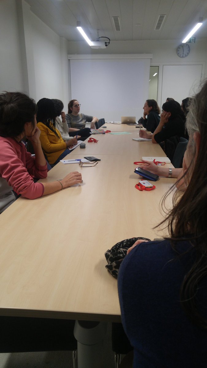 coranews's tweet photo. Anna nous explique ce qu'est l'open source pour parler de #openfisca "il n'y a pas une seule ligne de code qui n'est pas validée par une deuxième personne" @PlaceAuxMetiers @_DINSIC https://t.co/MFKKxrOgct