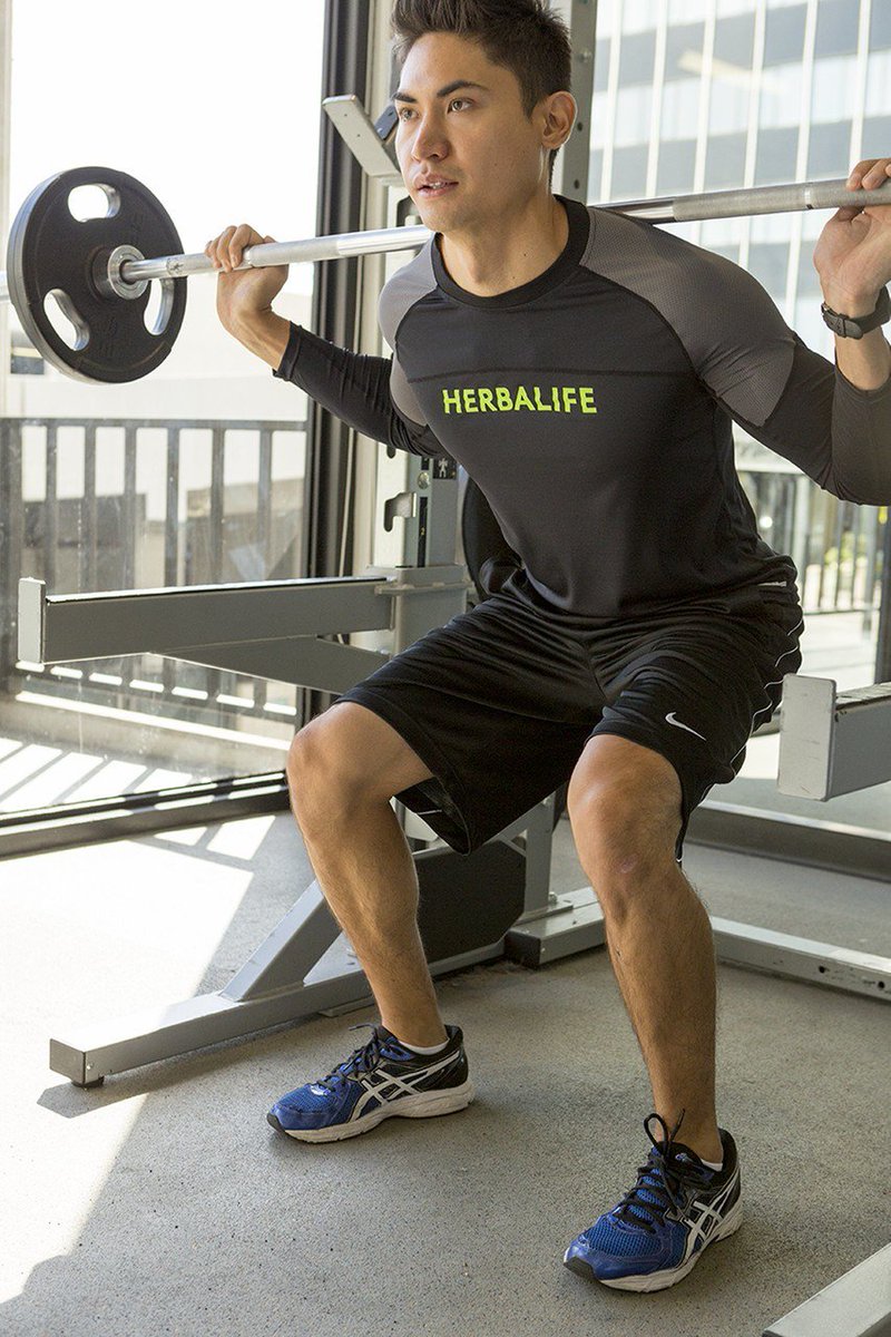 Nutrition_Lead's tweet photo. #Herbalife fit tip: Strengthening your physique will strengthen your psyche. Working hard creates champions! 🤓 🥇 https://t.co/EgRgC5yjWP